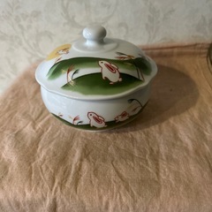 蓋付き小鉢