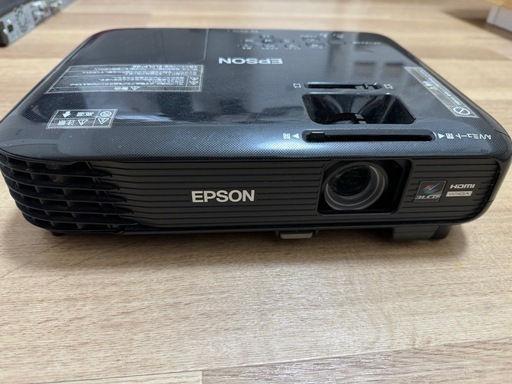 プロジェクターEPSON EB-W420\n