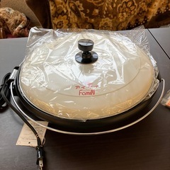 K2503-066 配送不可 年式不明 日本電熱 ホットプレート ※動作確認済み 
箱傷汚れ有りの画像