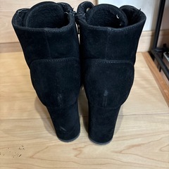 CLOSSHI クロッシー　スエード　ブーティー　黒　Lサイズの画像
