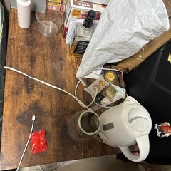 テーブル