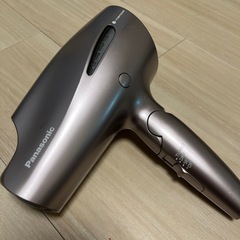 ナノケア　ドライヤー　2018年製　