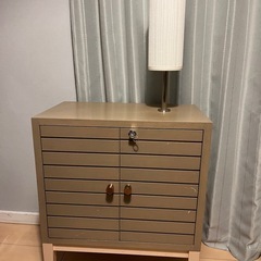 鍵付きチェスト　　　