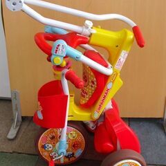  折りたたみ  押し棒付き 三輪車 それいけ アンパンマン セーフティガード&足のせステップ欠品 札幌 北20条店の画像