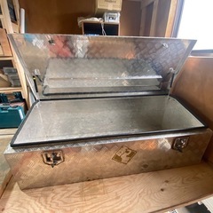 アルミコンテナ　BOX  工具箱