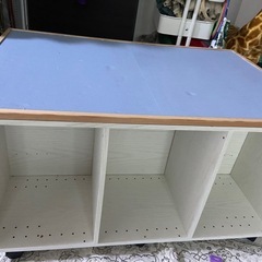 プレイテーブル　玩具　カラボ　子供