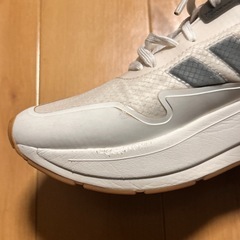 adidas｜ZNCHILL LIGHTMOTION+ SHOES 24.5cmの画像