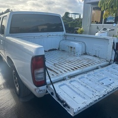 日産　ダットサン　トラックの画像