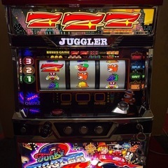 パチスロ実機　マイジャグラー5 とファンキージャグラー2の画像