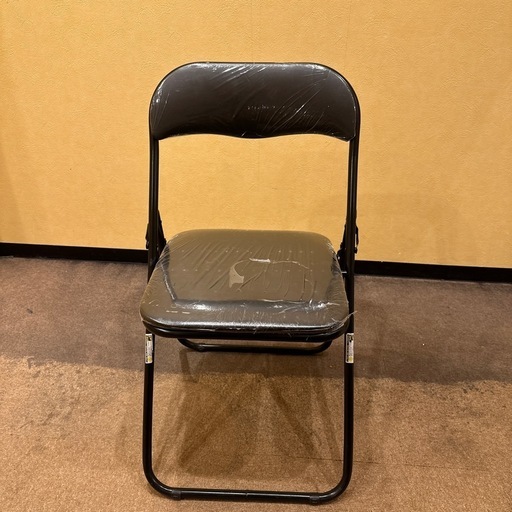 会議やイベントによくあるパイプ椅子