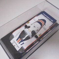 GΣ10 ミニカー スパーク 1982 ルマン 優勝 ロスマンズ ポルシェ 956 #1/Spark Porsche Le Mans 24h winner Rothmans Ickx Bell 模型の画像