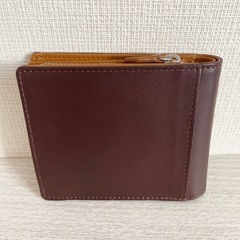 ☆お値引可能☆【新品未使用品】Eredita 二つ折り財布 折りたたみ財布 本革 カード多収納の画像
