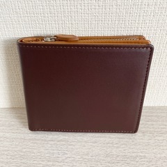 ☆お値引可能☆【新品未使用品】Eredita 二つ折り財布 折りたたみ財布 本革 カード多収納の画像