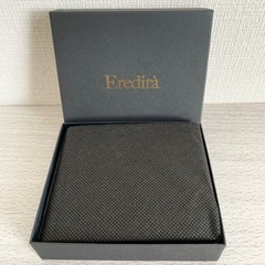 ☆お値引可能☆【新品未使用品】Eredita 二つ折り財布 折り...