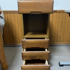 ☎️木製の電話台☎️さしあげます☎️
