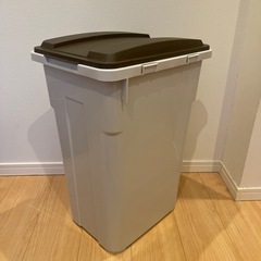 ゴミ箱