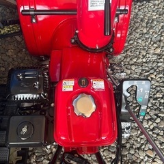 ホンダ除雪機HSS655c(JE1) Yukimaruピカピカ新品同様5馬力550mm 幅　　　　大型リコイルグリップでラクラク始動の画像