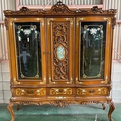 イタリア製　大型アンティークキャビネット