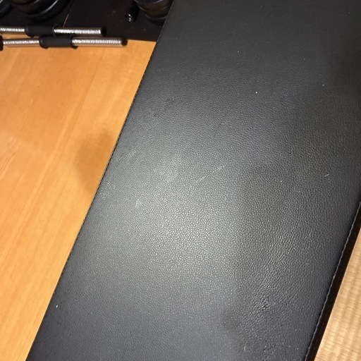 プロフィール見ていただけると助かります。フラットベンチ