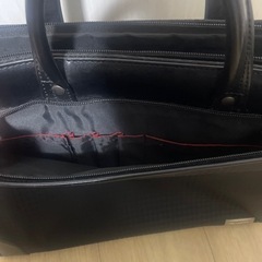 就活　カバンの画像