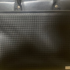 就活　カバンの画像