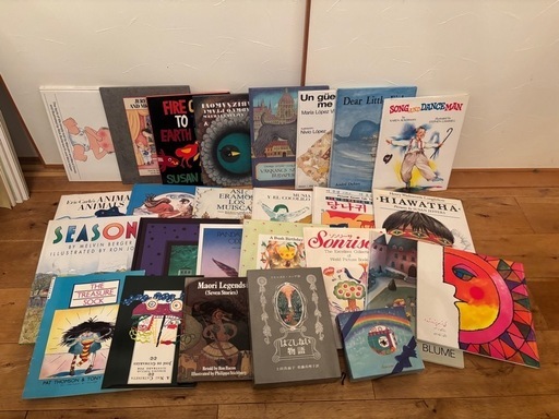 世界中の言語の絵本80冊 世界中の言語の絵本80冊