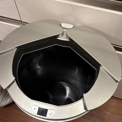 自動開閉ゴミ箱ジータ Zita