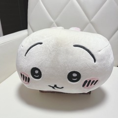 ちいかわ　寝そべりぬいぐるみ　うさぎ