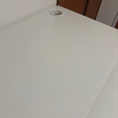 【決まりました！】IKEA MICKE ミッケ デスク 73×50 cmの画像