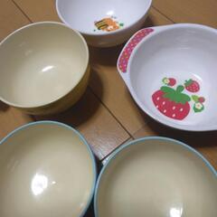 キッズプラスチック食器9点の画像