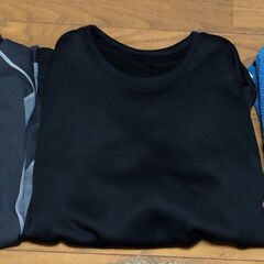 3月17日まで！ 冬物トップスとタイツ4着 MH(マウンテンハー...