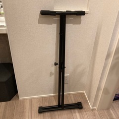 スチール製X型キーボードスタンドの画像