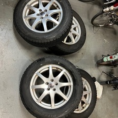 16インチ 215/60/16 スタッドレス 4本 引き取り　溝...
