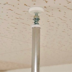 つっぱり式全身鏡　姿見　幅30cm ホワイト　日本製の画像