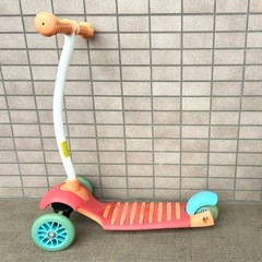 ストライダーのような乗り物2種類