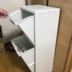  【タイムセール】ゴミ箱　ニトリ キッチン用　ワイド分別ペール2段 40Lの画像