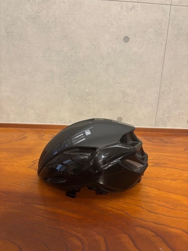 MET MANTA エアロヘルメット　ブラック
