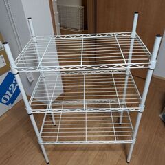 お取引者決定　スチールラック　2つ