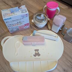 ベビー用品　離乳食