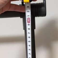 無料　ハンガーラック　2つの画像