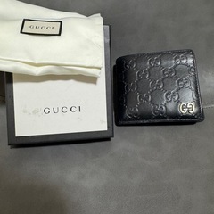 GUCCI折り財布