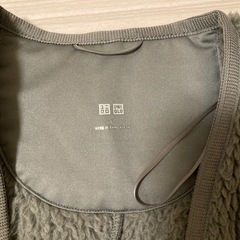 ユニクロ　グレー　Lサイズの画像