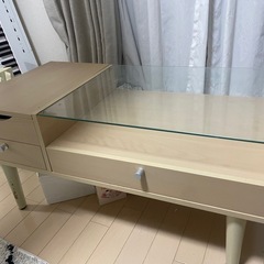 ガラス　テーブル　机