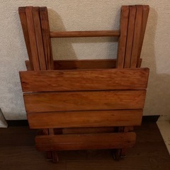 木製折りたたみテーブル