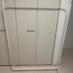 引き取り決定　
IKEA ハンガ－ラック