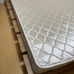 【受け渡し予定者決定】ロウヤ　LOWYA  ベッド　ダブルベッド　マットレスの画像