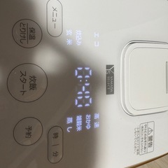 美品 炊飯器 ヤマダセレクト 3合炊き YRC-H05J1 取扱説明書付きの画像