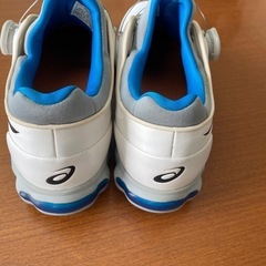 ASICS ゴルフシューズ ダイヤル式の画像