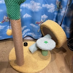 爪研ぎのみ新品　キャットタワー　半分ジャンクの画像