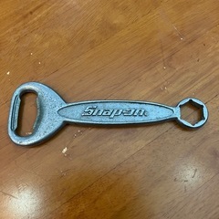 スナップオン　snap-on 栓抜き　アンティークの画像
